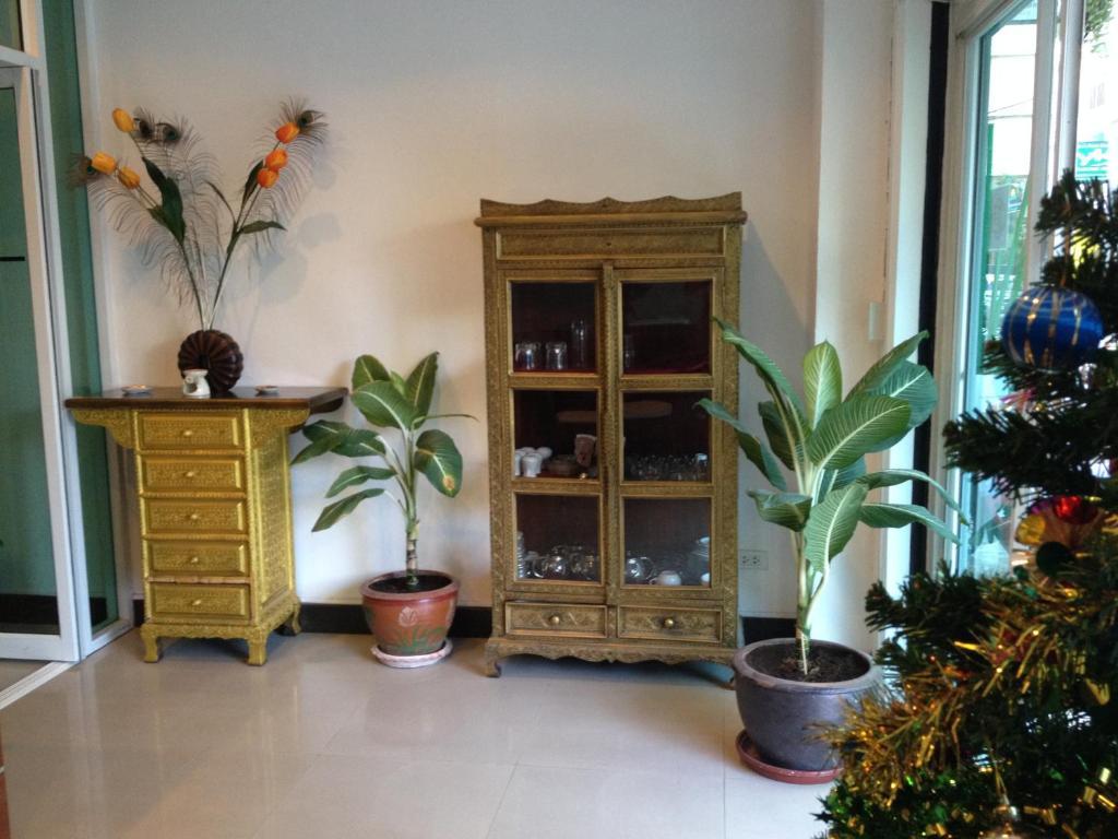 Park Eden Hotel Patong Exterior foto